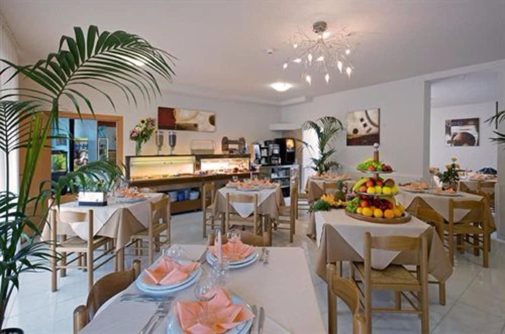 Roma Hotel